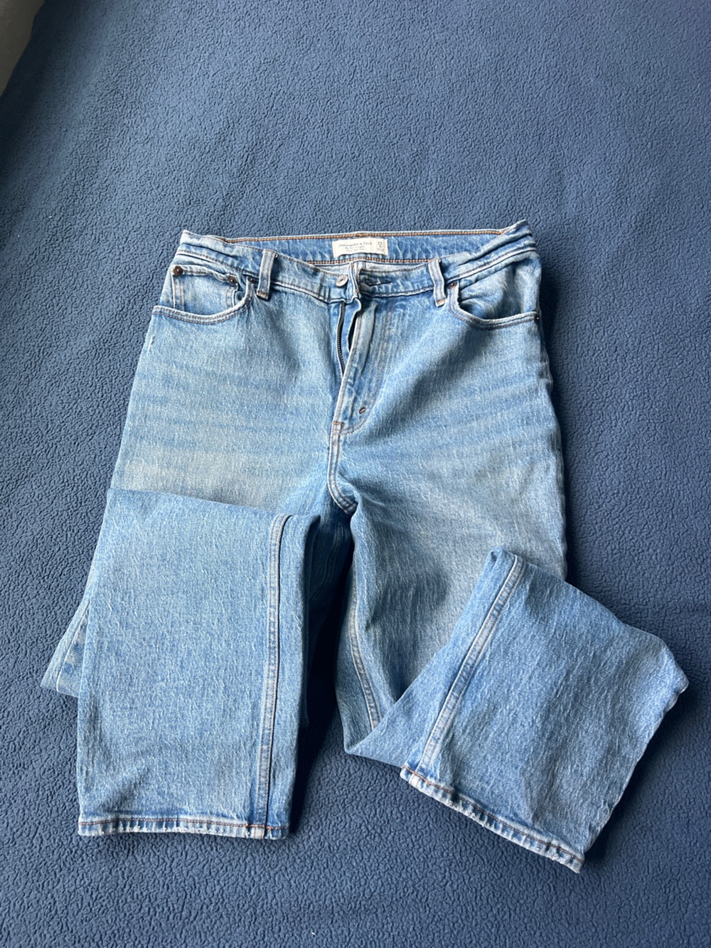 Women’s Light Blue Denim Jeans